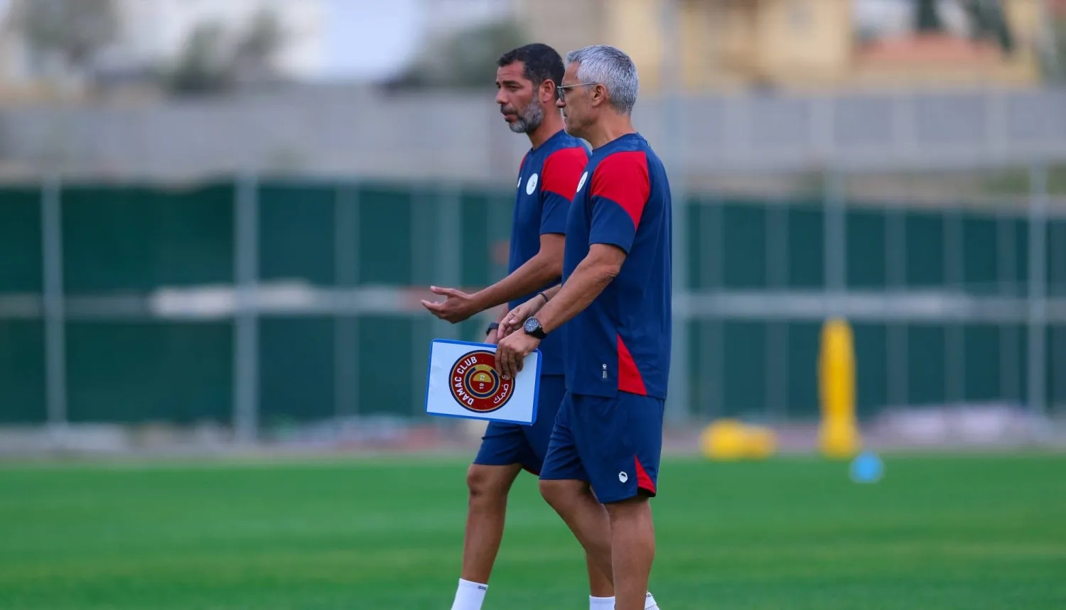 إيفانغيليستا استبعد عدداً من اللاعبين الذين شاركوا في الموسم الماضي (نادي ضمك)