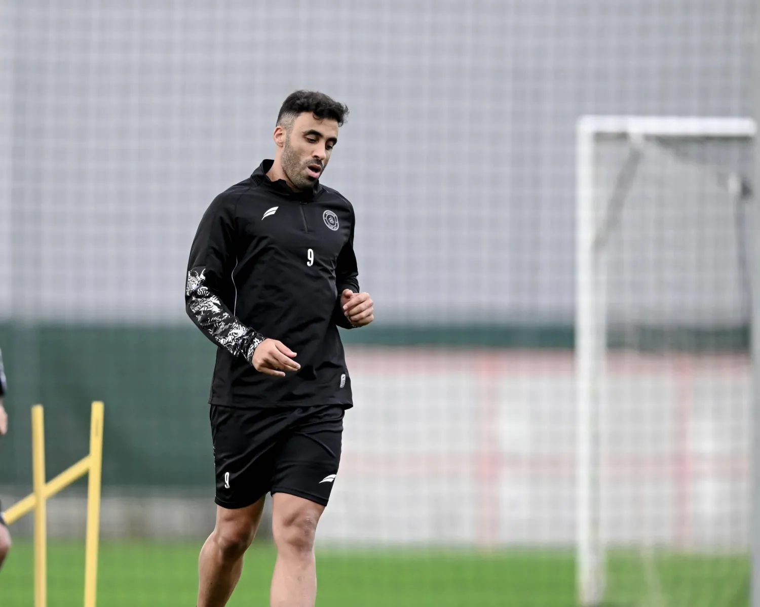 حمدالله في تدريبات الفريق (نادي الشباب)