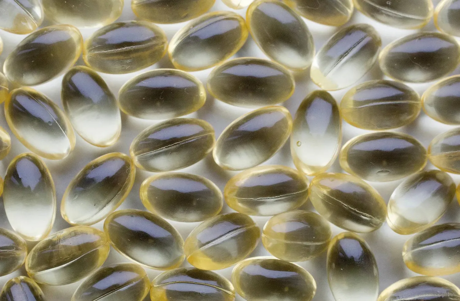 حبوب فيتامين «د» (أ.ب) 