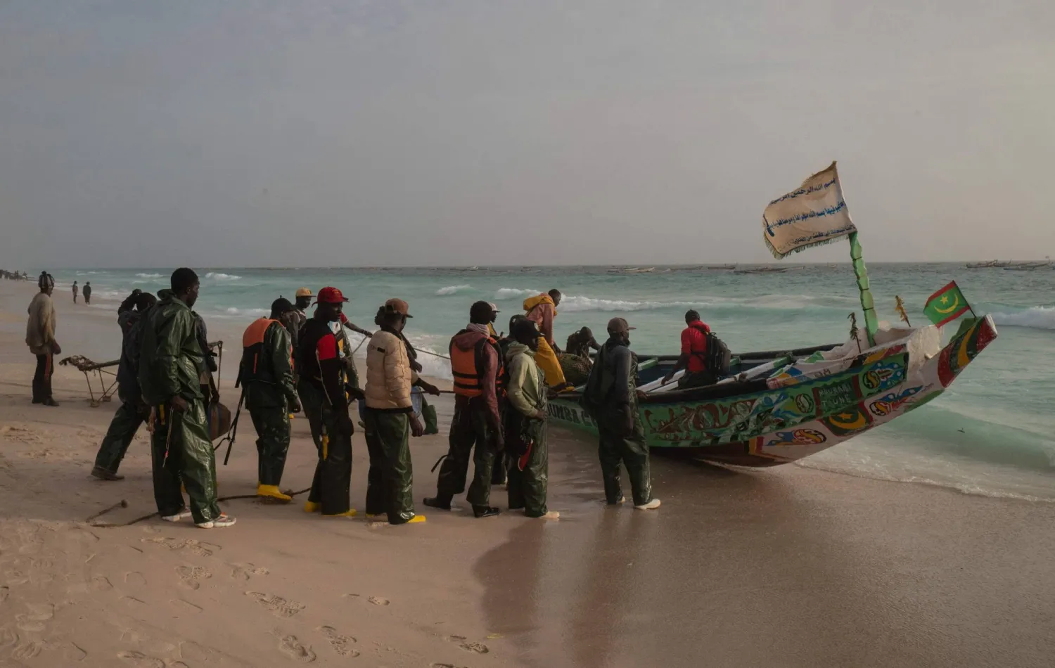  ولد بكار ندد بما قال إنه «نهب منظم» للثروة السمكية للبلاد من قبل أساطيل صيد أجنبية (أ.ف.ب)