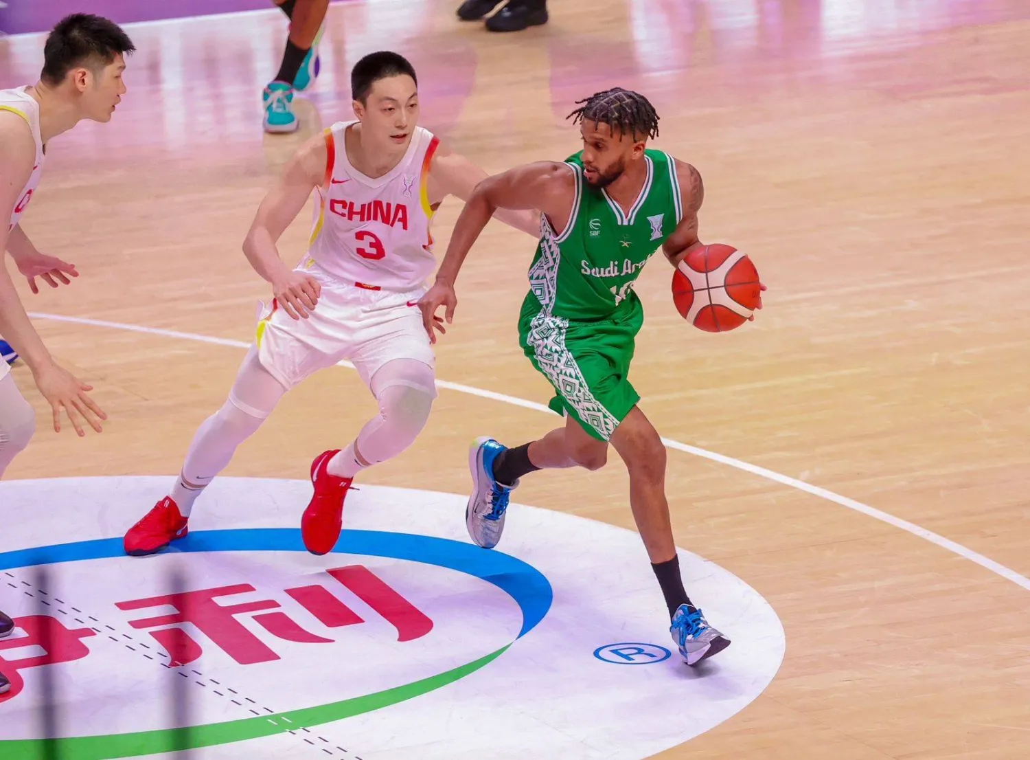 المنتخب السعودي خسر من الصين في كأس آسيا لكرة السلة (الشرق الأوسط) 