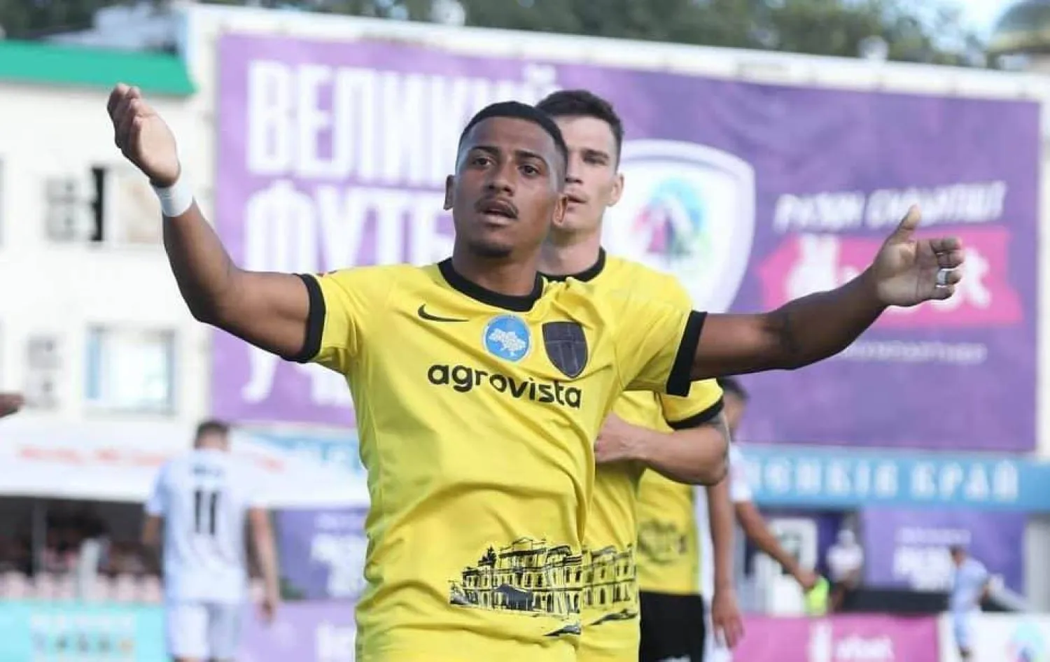 خوان ألفينا (الشرق الاوسط)