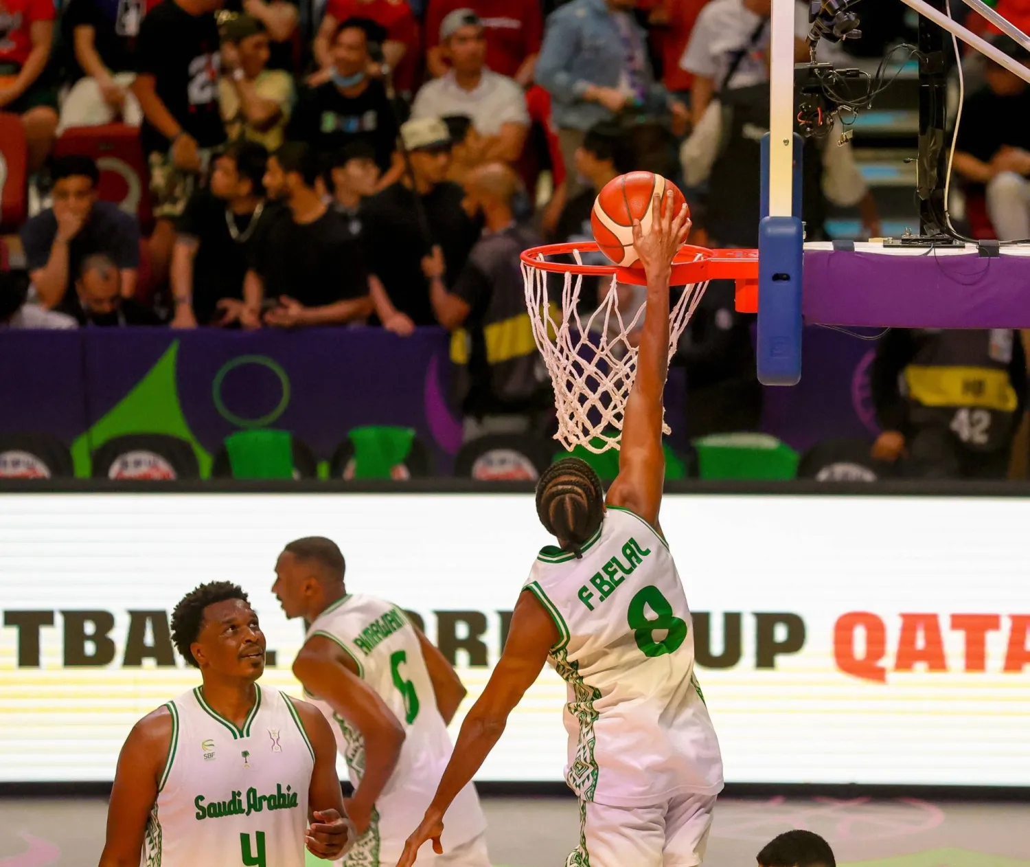 أخضر السلة أنعش آمال التأهل بفوزه على الأردن (اتحاد السلة)