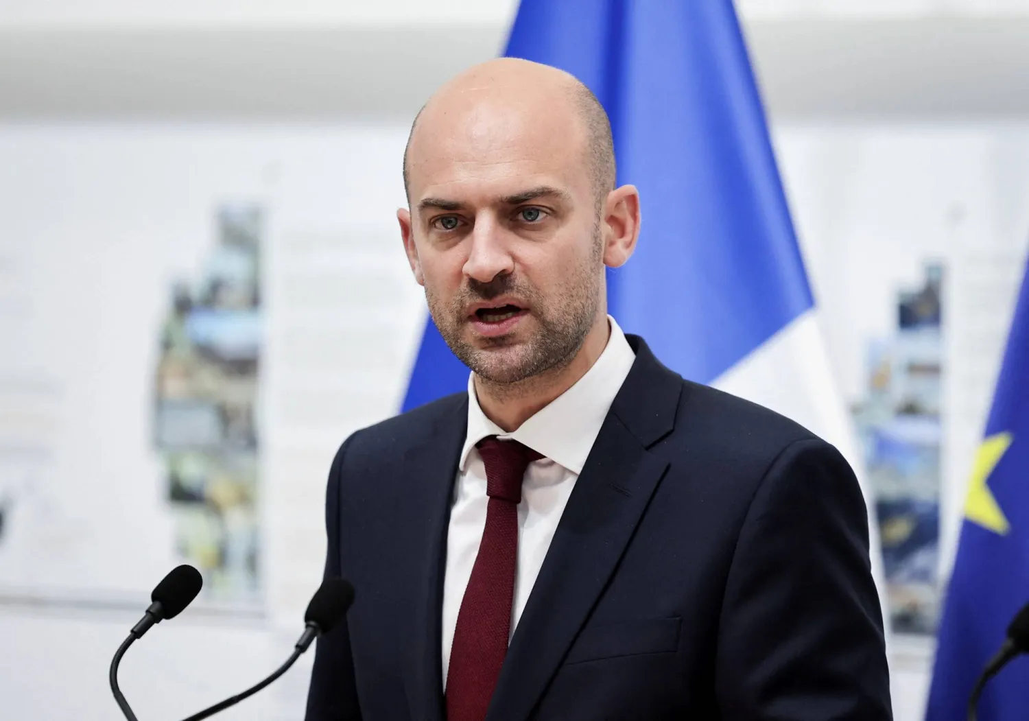 وزير الخارجية الفرنسي جان-نويل بارو (رويترز)