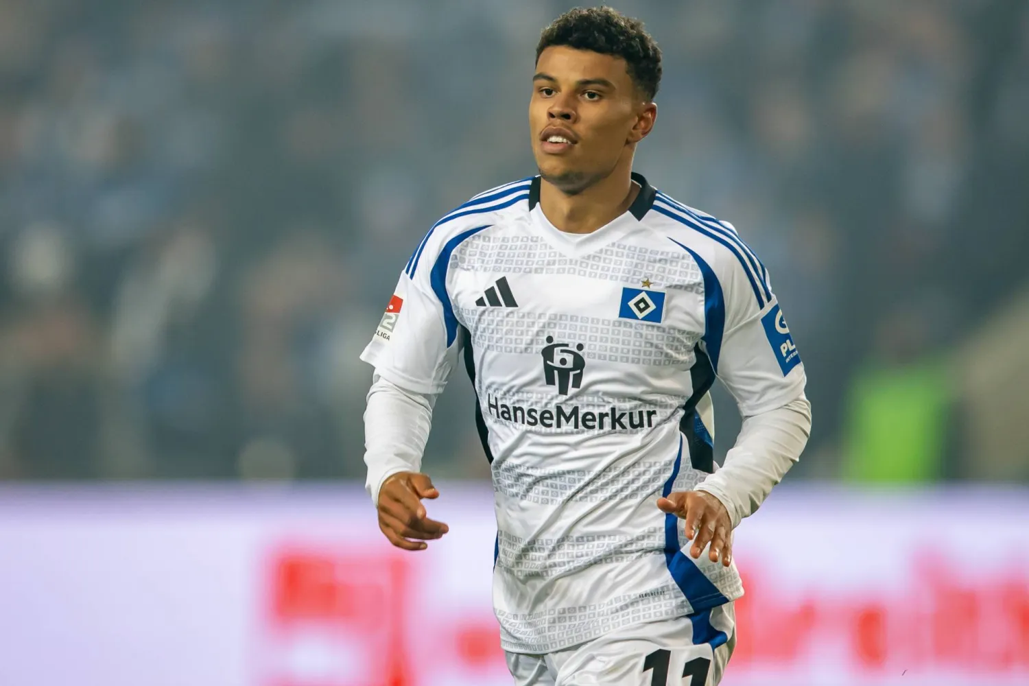 المهاجم الغاني رانسفورد يبواه كونغيسدورفر (د.ب.أ)