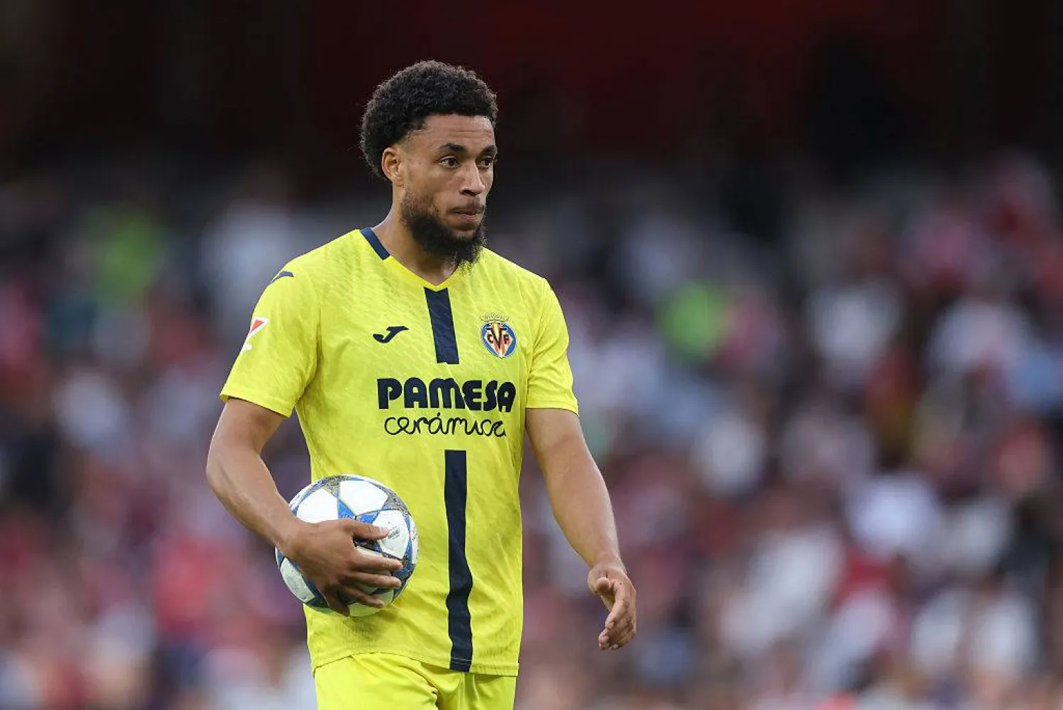 الهولندي أرناوت دانجوما إلى فالنسيا (وسائل إعلام إسبانية)