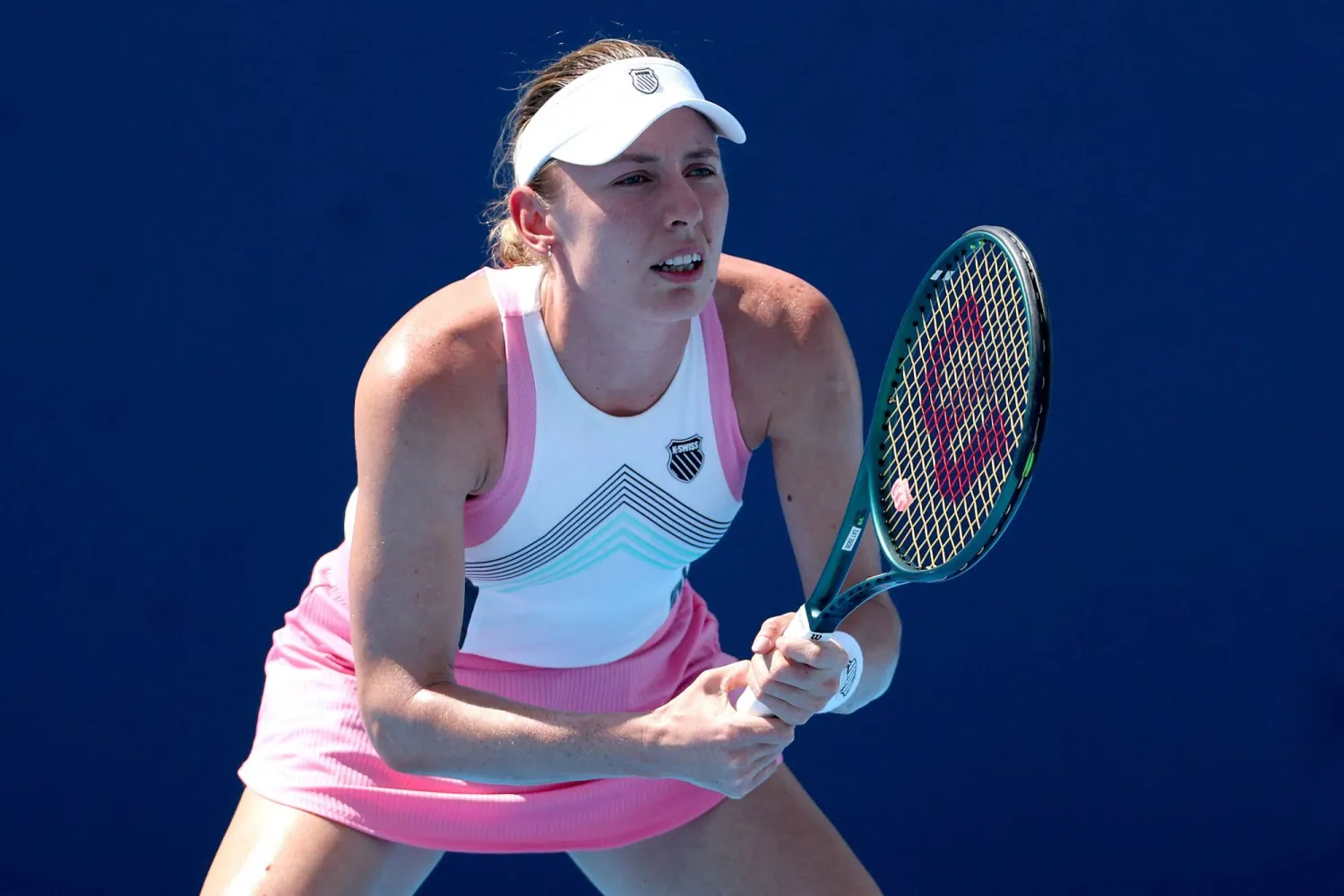 الروسية إيكاترينا ألكسندروفا تتقدم في سينسيناتي (أ.ف.ب)