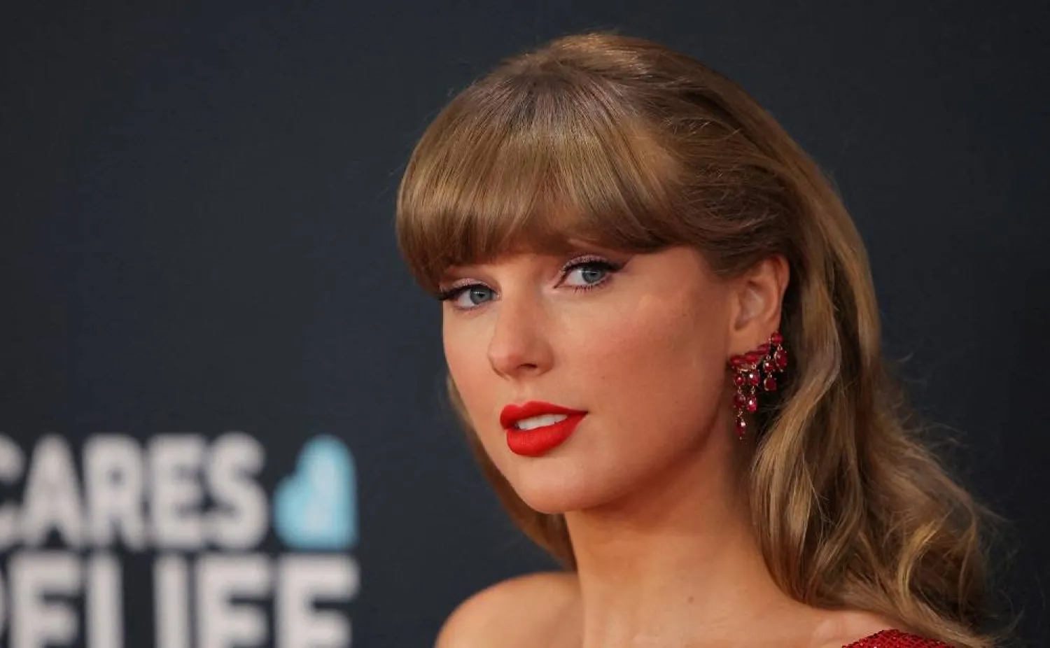 Taylor Swift poses on the red carpet during the 67th Annual Grammy Awards in Los Angeles, California, US, February 2, 2025. (Reuters) 