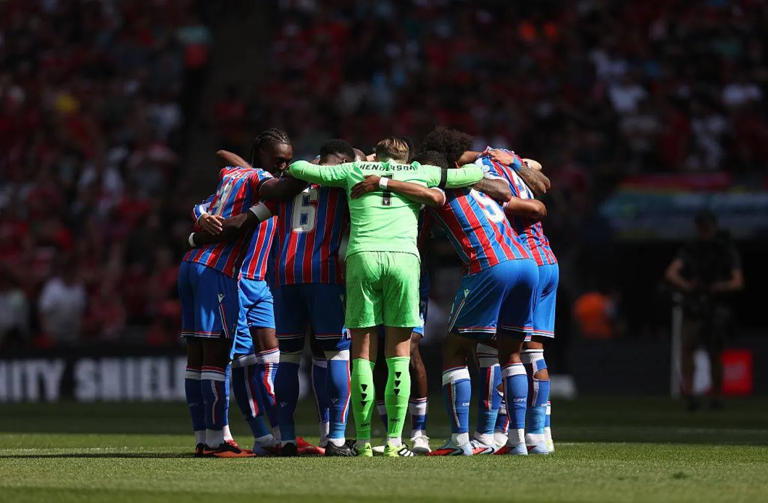 كريستال بالاس يدرس خياراته القانونية بعد ثبوت استبعاده من «يوربا ليغ»... (وسائل إعلام بريطانية)