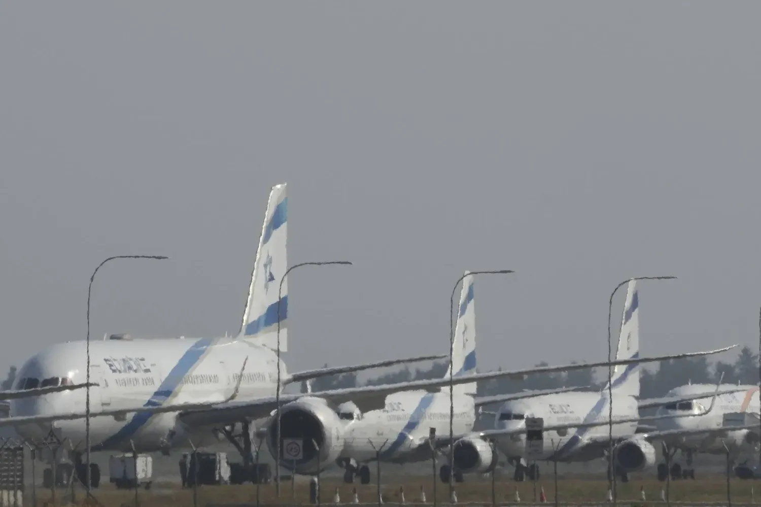 Kıbrıs havaalanında aprondaki El Al uçakları (Arşiv-AFP)