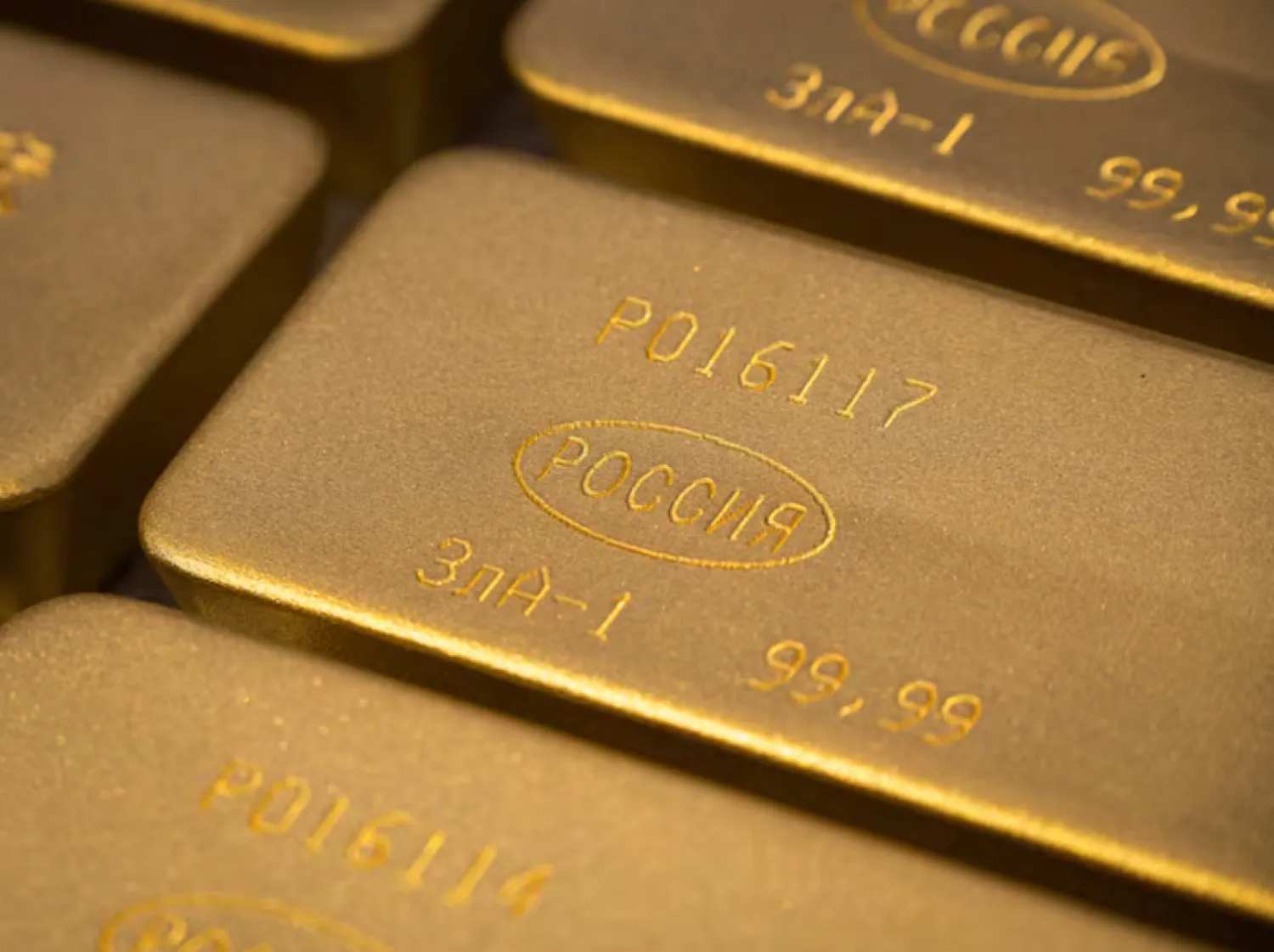 A view shows ingots of 99.99 percent pure gold in a workroom during production at Krastsvetmet precious metals plant in the Siberian city of Krasnoyarsk, Russia, May 23, 2024. REUTERS/Alexander Manzyuk/File Photo