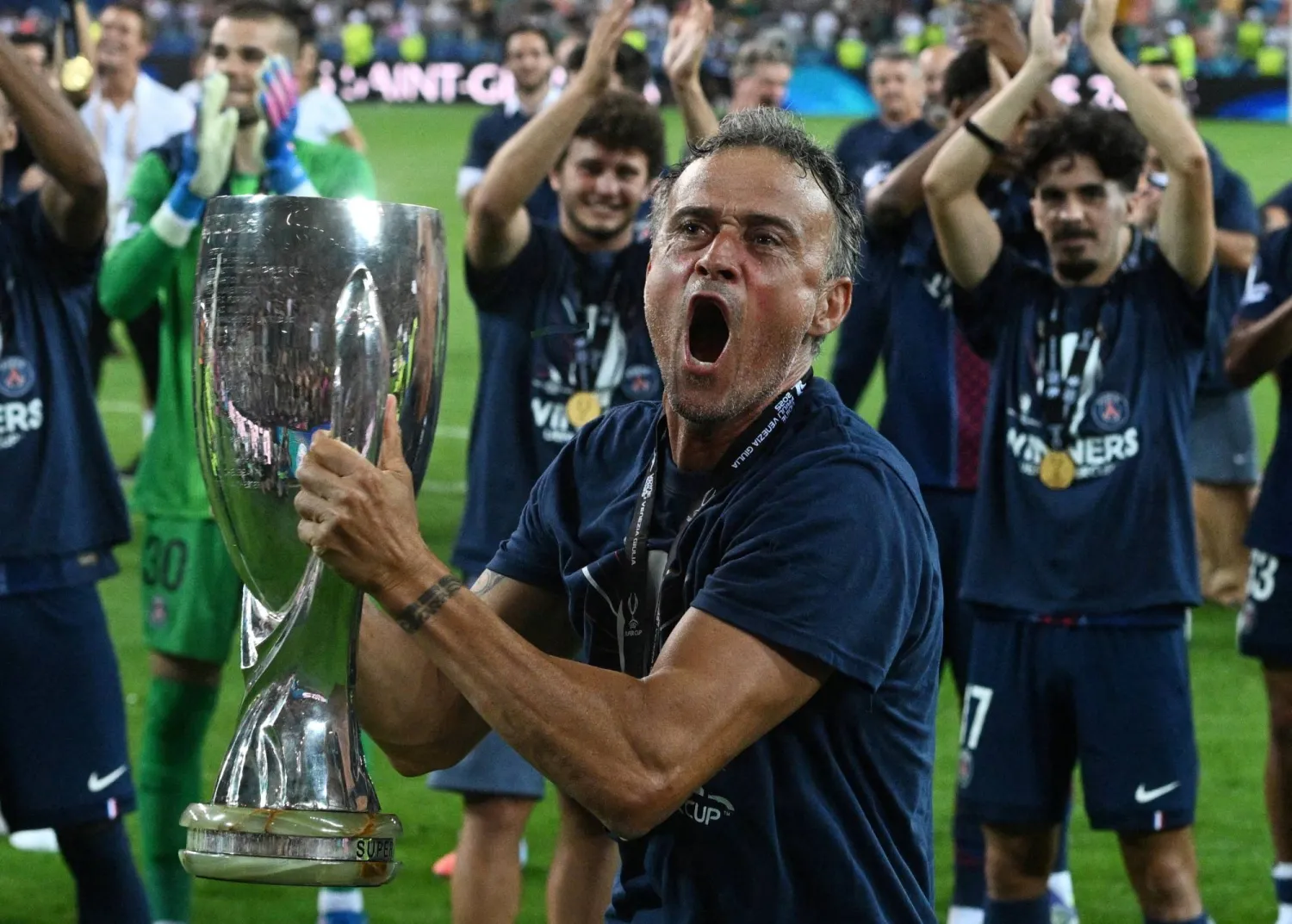 لويس إنريكي (رويترز)