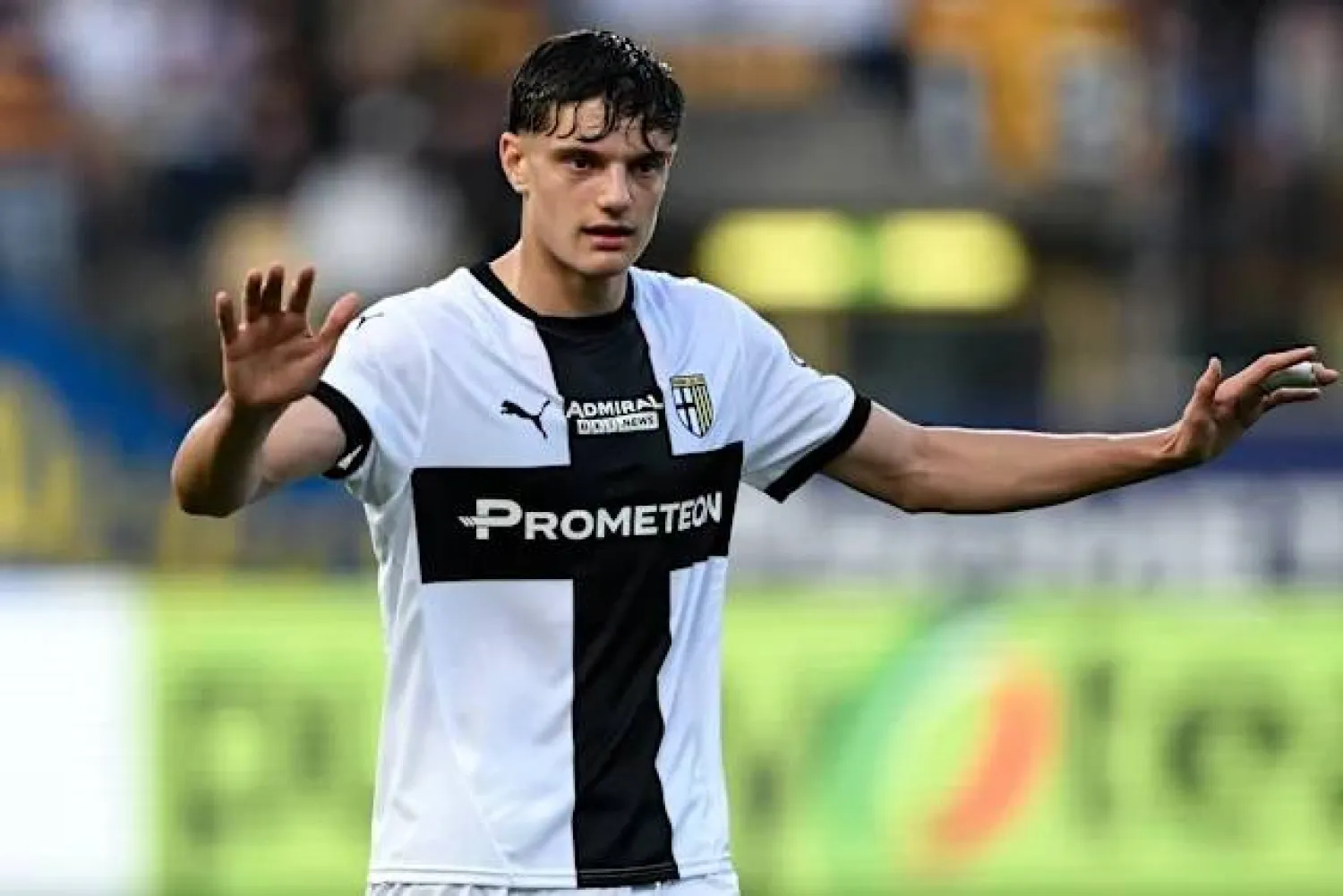 جوفاني ليوني (رويترز)