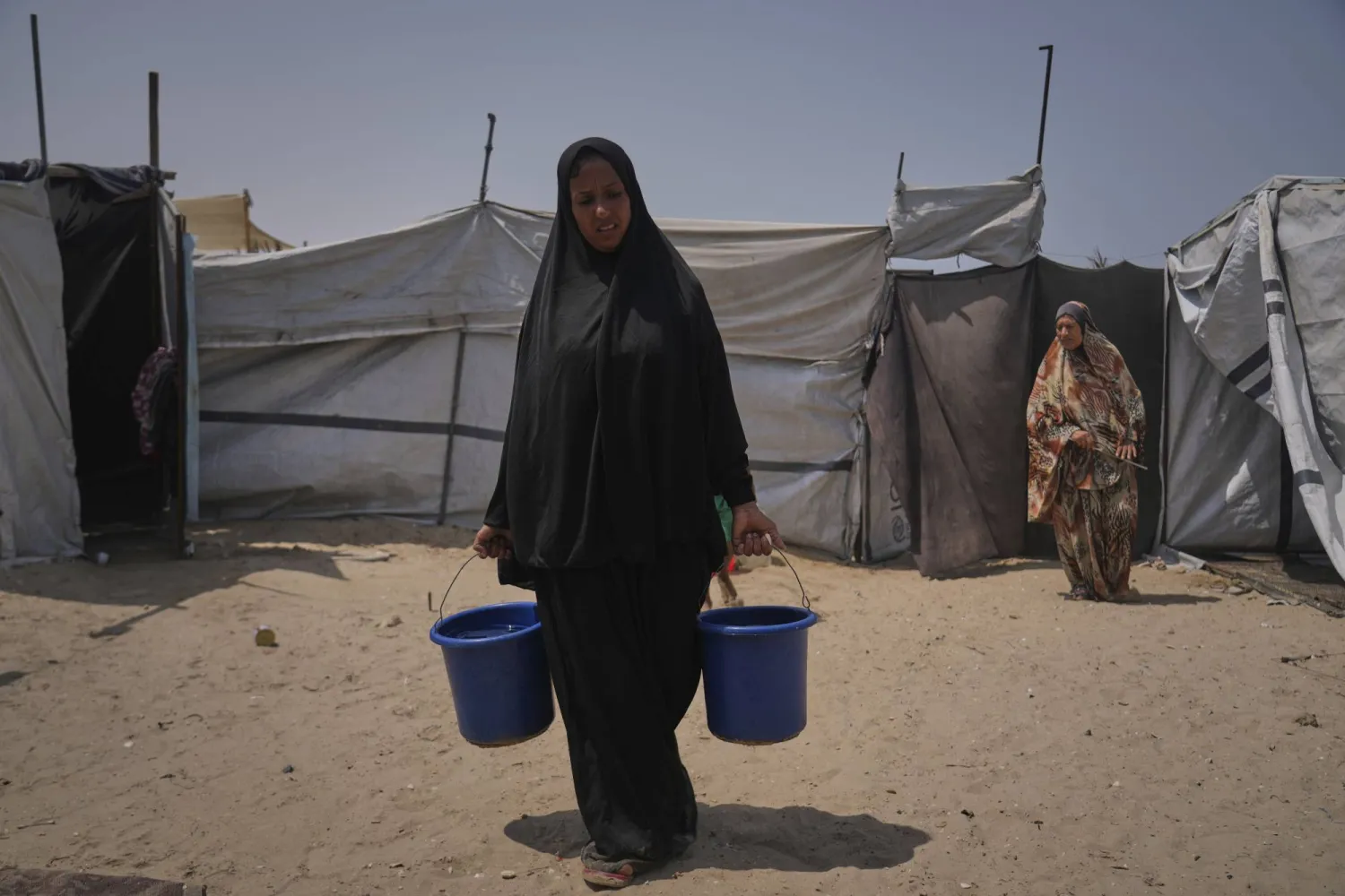 ارتفاع قياسي لدرجات الحرارة في قطاع غزة (أ.ب)