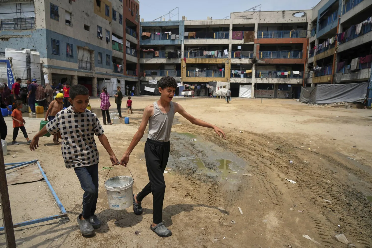 ارتفاع قياسي لدرجات الحرارة في قطاع غزة (أ.ب)