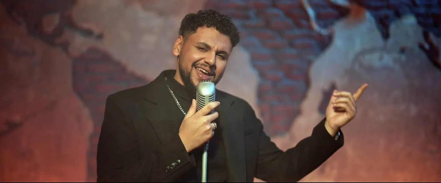 لقطة من كليب أغنيته الجديدة {حياتي صارت ما هي هيا} للمخرج أحمد جريزمان (الشرق الأوسط)