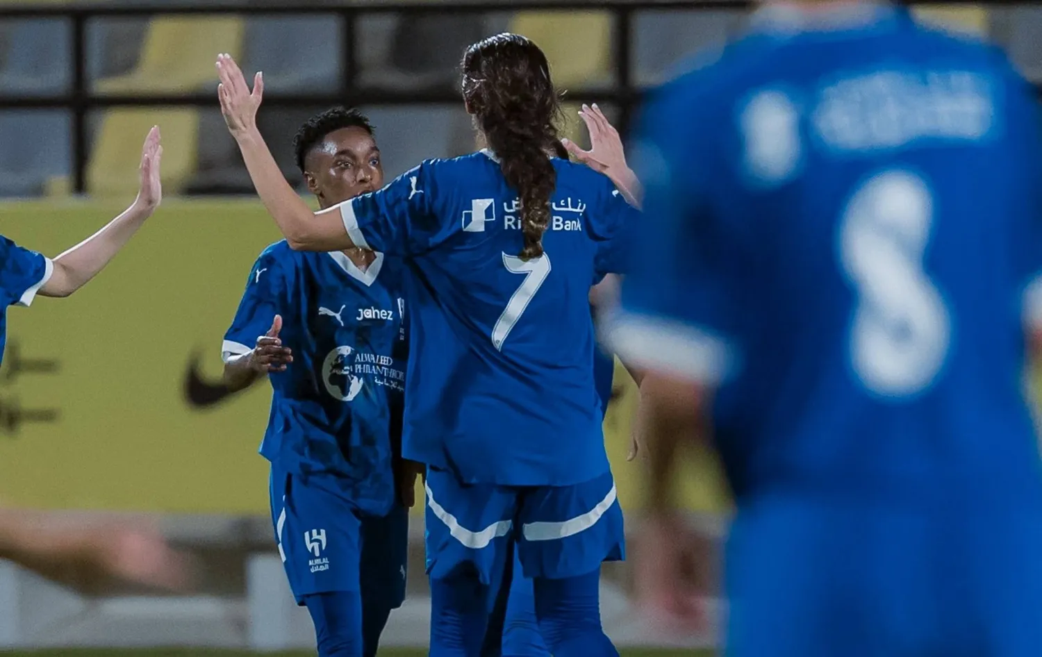 فرحة هلالية بأحد الأهداف (الشرق الأوسط)