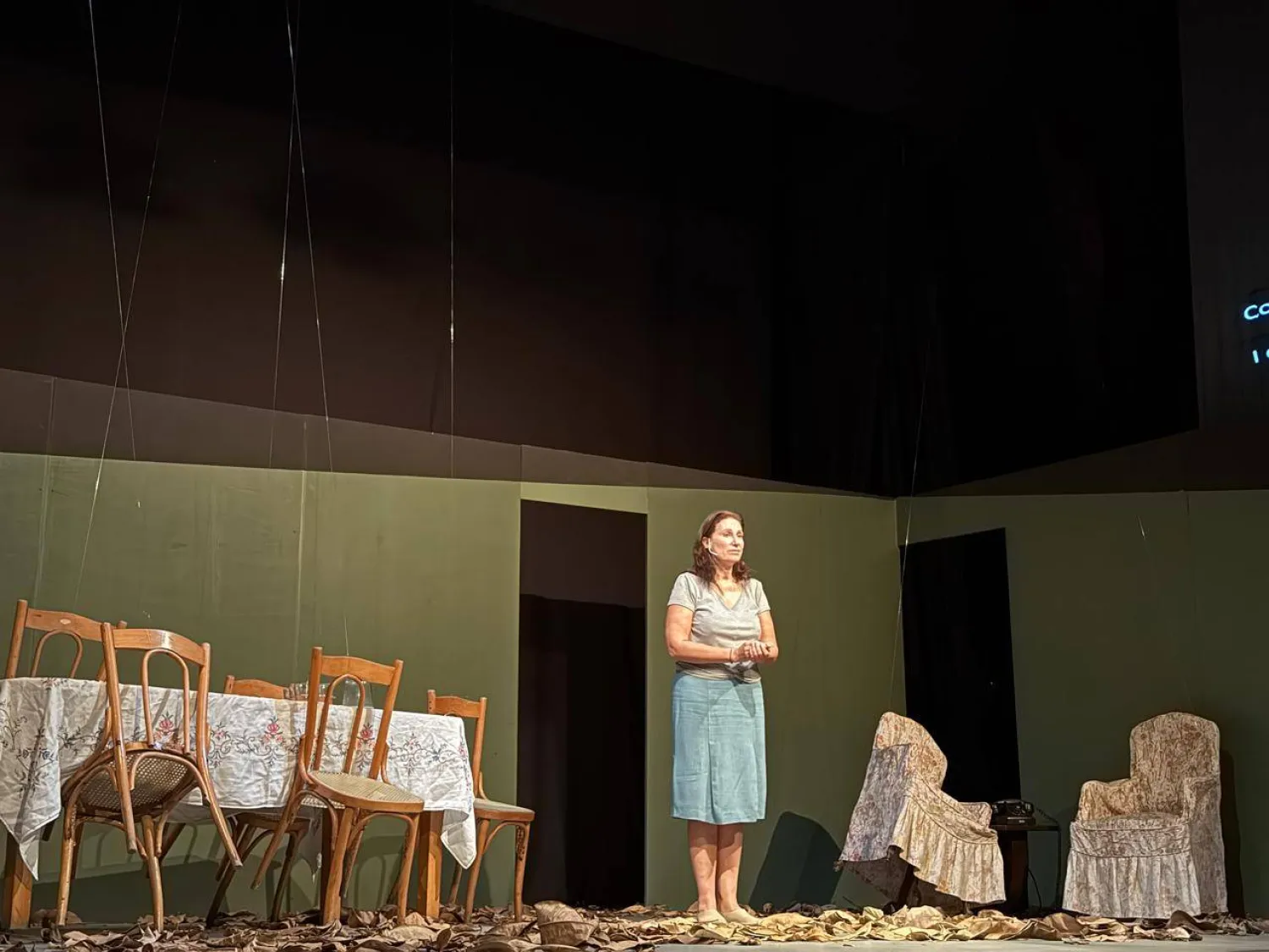 المسرح يُعيد فتح ملف المفقودين... الجرح النازف (الشرق الأوسط)