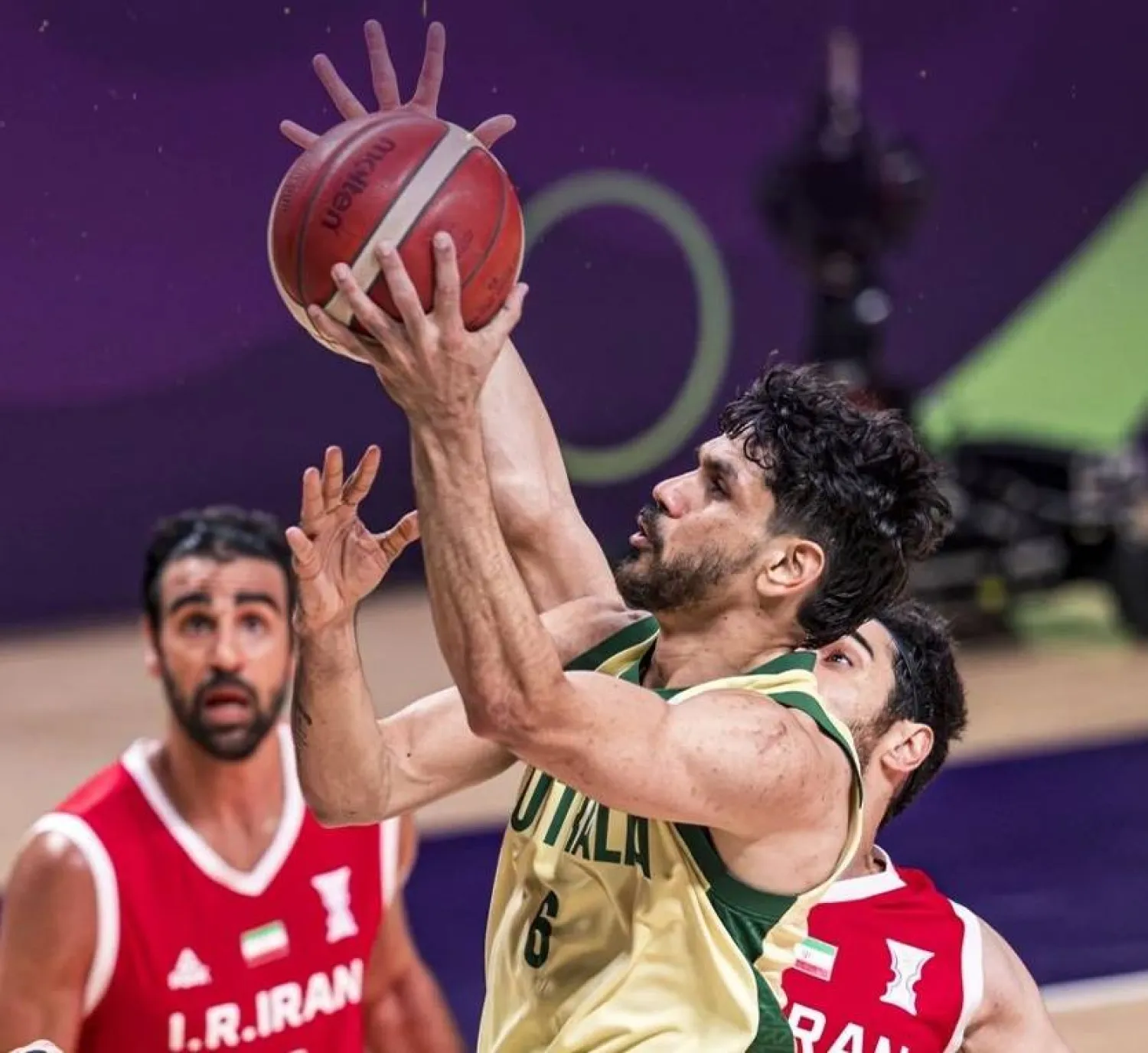 أستراليا تجاوزت إيران بسهولة (الشرق الأوسط)