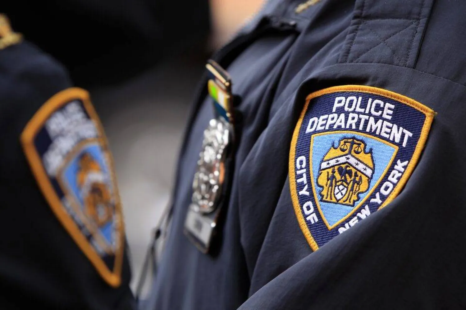 أفراد من شرطة نيويورك (رويترز)