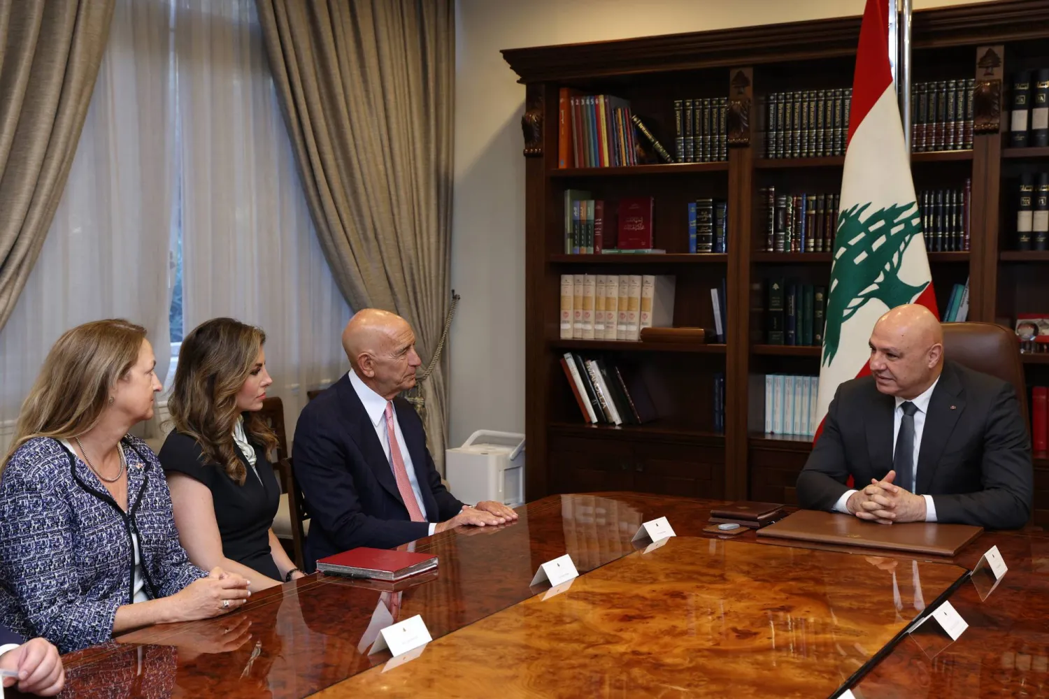 A handout photo made available by the Lebanese Presidency press office shows Lebanese President Joseph Aoun (R) meeting with US Ambassador to Turkey and Special Envoy to Syria Tom Barrack (2-R), senior adviser at US Mission to the UN, Morgan Ortagus (2-L) and US Ambassador to Lebanon Lisa A. EPA/LEBANESE PRESIDENCY HANDOUT 