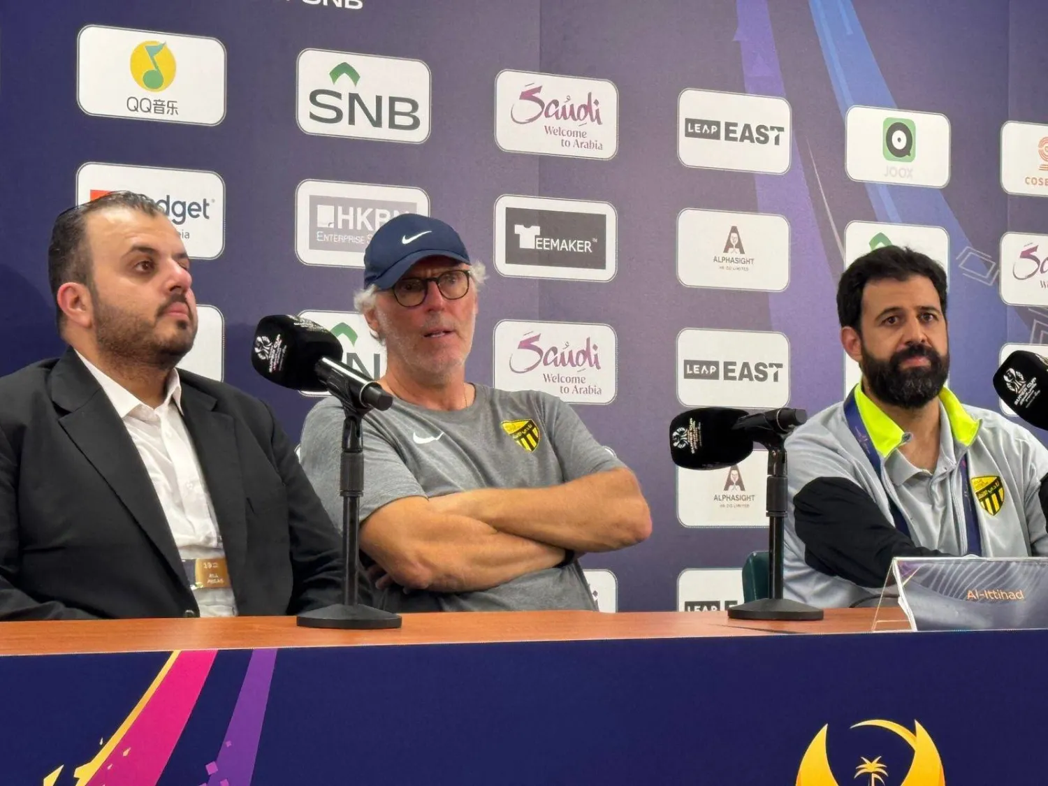 لوران بلان خلال المؤتمر الصحافي (الشرق الأوسط)