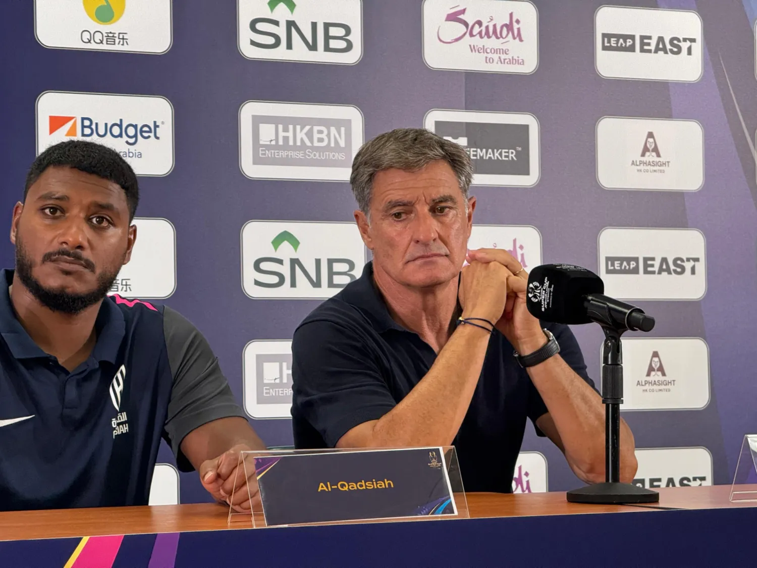 غونزاليس خلال المؤتمر الصحافي (الشرق الأوسط)