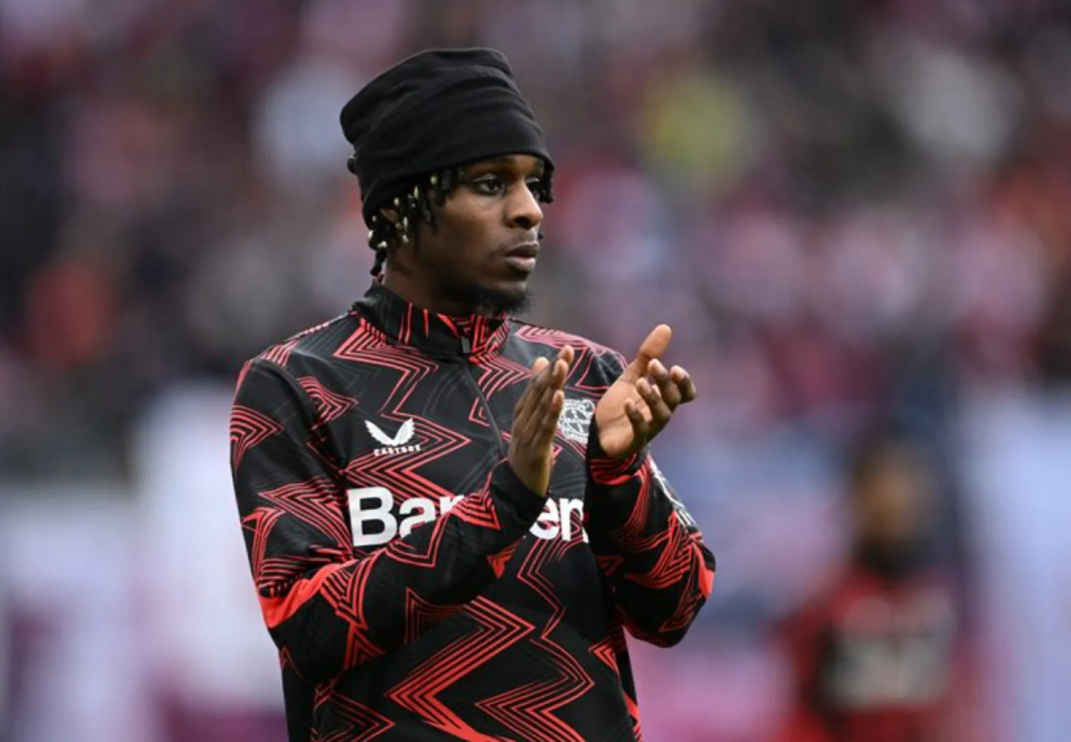 Soccer Football - Bundesliga - RB Leipzig v Bayer Leverkusen - Red Bull Arena, Leipzig, Germany - January 25, 2025 Bayer Leverkusen's Jeremie Frimpong during the warm up before the match REUTERS/Annegret Hilse/File Photo