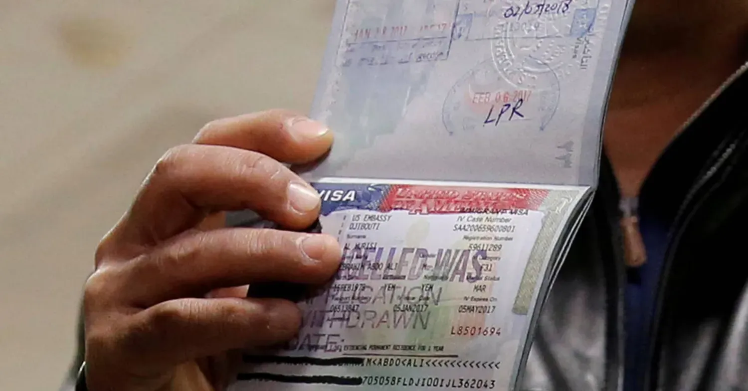 Pasaportta iptal edilmiş ABD vizesi (Reuters- Arşiv)