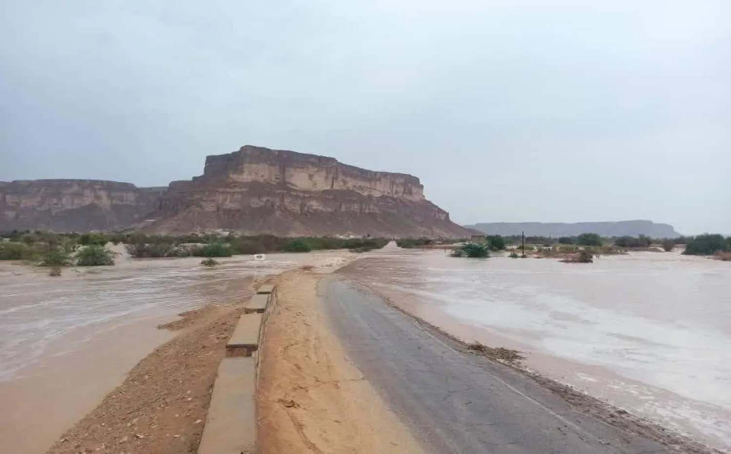 السيول في حضرموت أدت إلى عزل عدد من القرى (إعلام محلي)