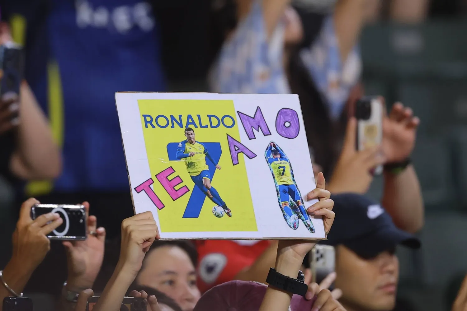 شعبية رونالدو الجارفة عنوان السوبر السعودي في هونغ كونغ (تصوير: عبد العزيز النومان)