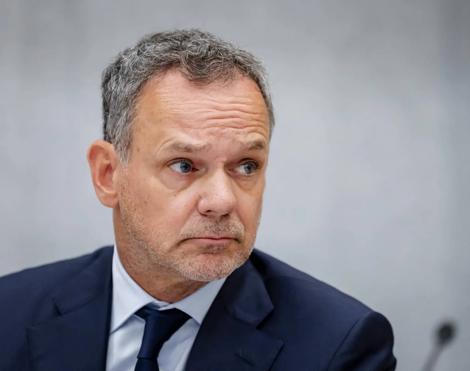 وزير الخارجية الهولندي كاسبار فيلدكامب (أ.ف.ب)