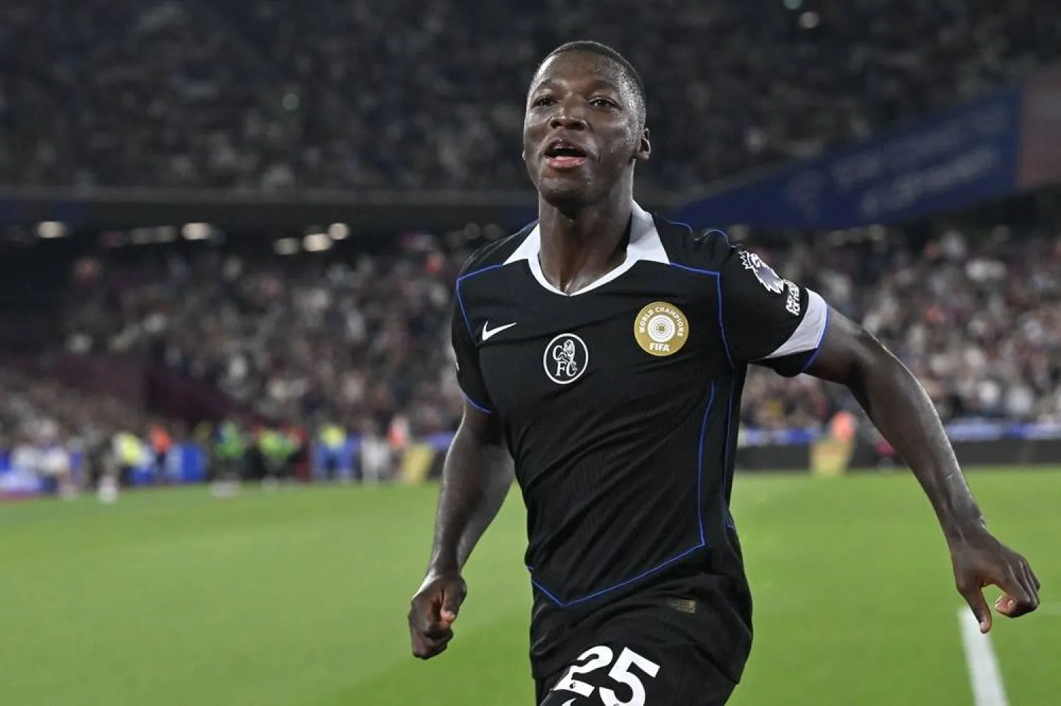 Moises Caicedo of Chelsea celebrates after scoring the 1-4 goal during the English Premier League soccer match between West Ham United vs Chelsea FC, in London, Britain, 22 August 2025. (EPA) 