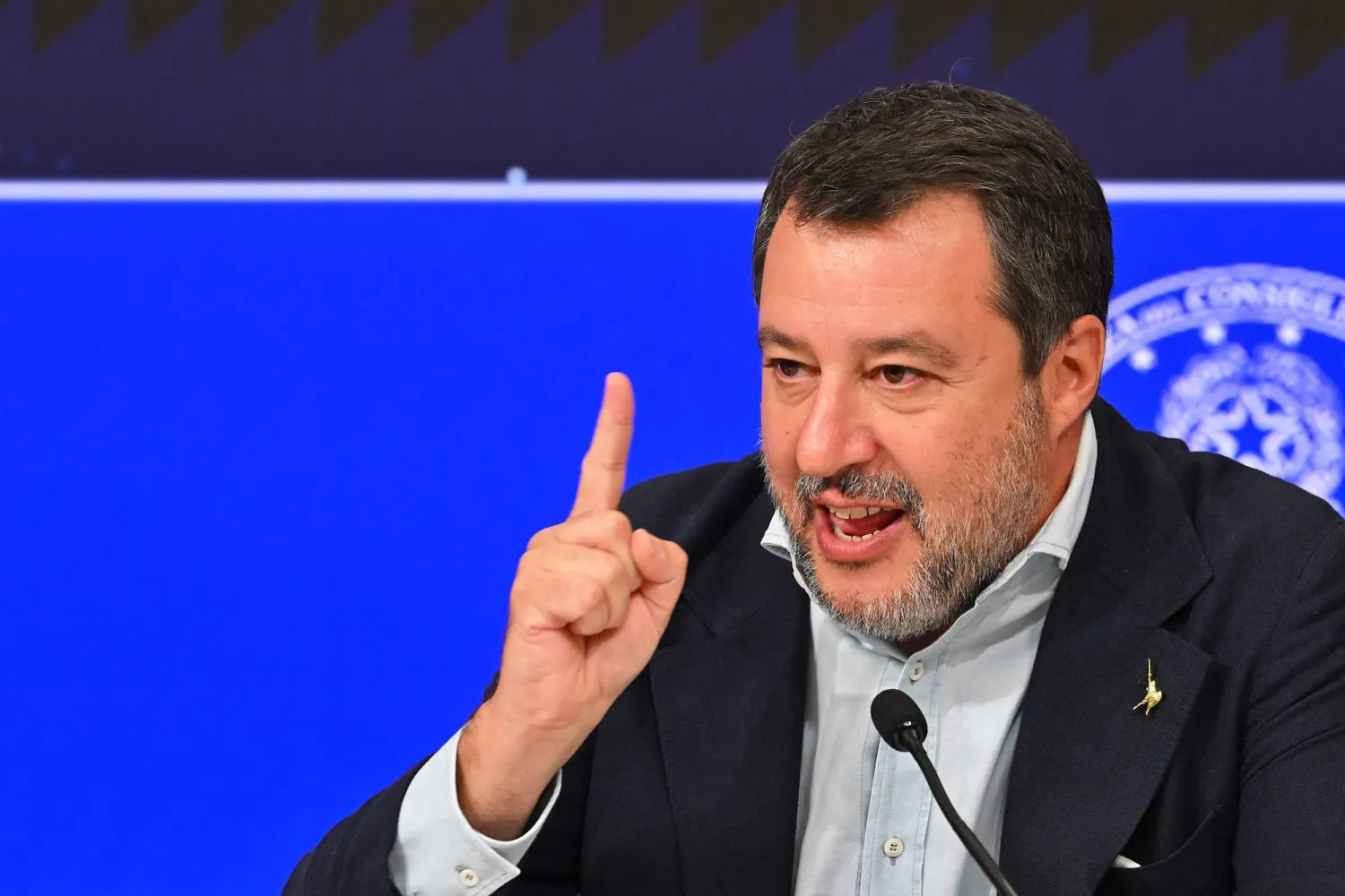 السياسي الإيطالي ماتيو سالفيني (أ.ف.ب)