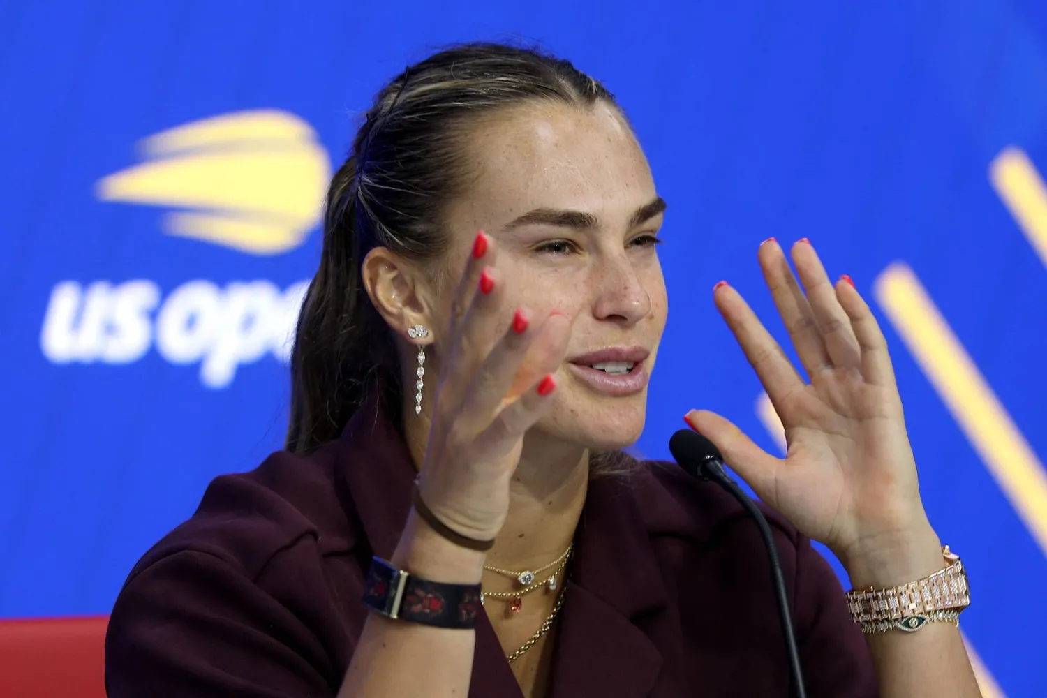 البيلاروسية أرينا سابالينكا تستعد لنيويورك (أ.ف.ب)