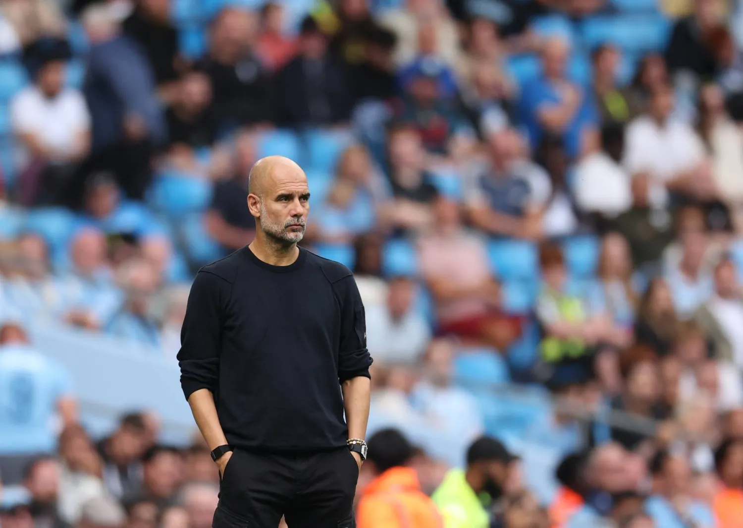 الإسباني بيب غوارديولا المدير الفني لمانشستر سيتي (إ.ب.أ)