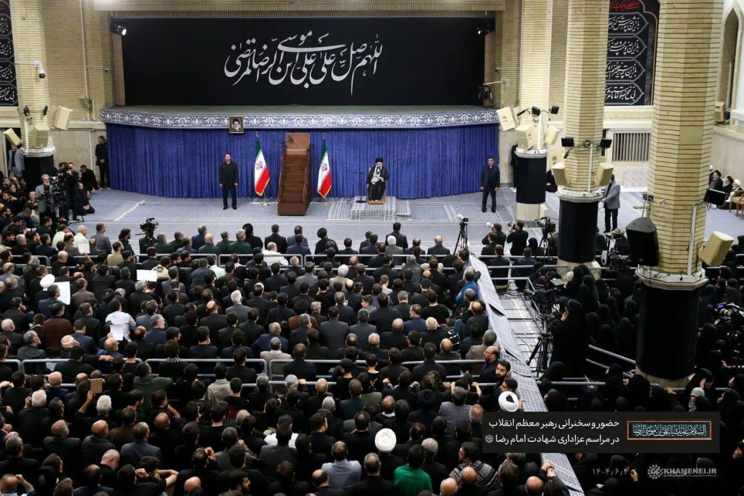 خامنئي متحدثاً خلال الاحتفال الأحد (إرنا)