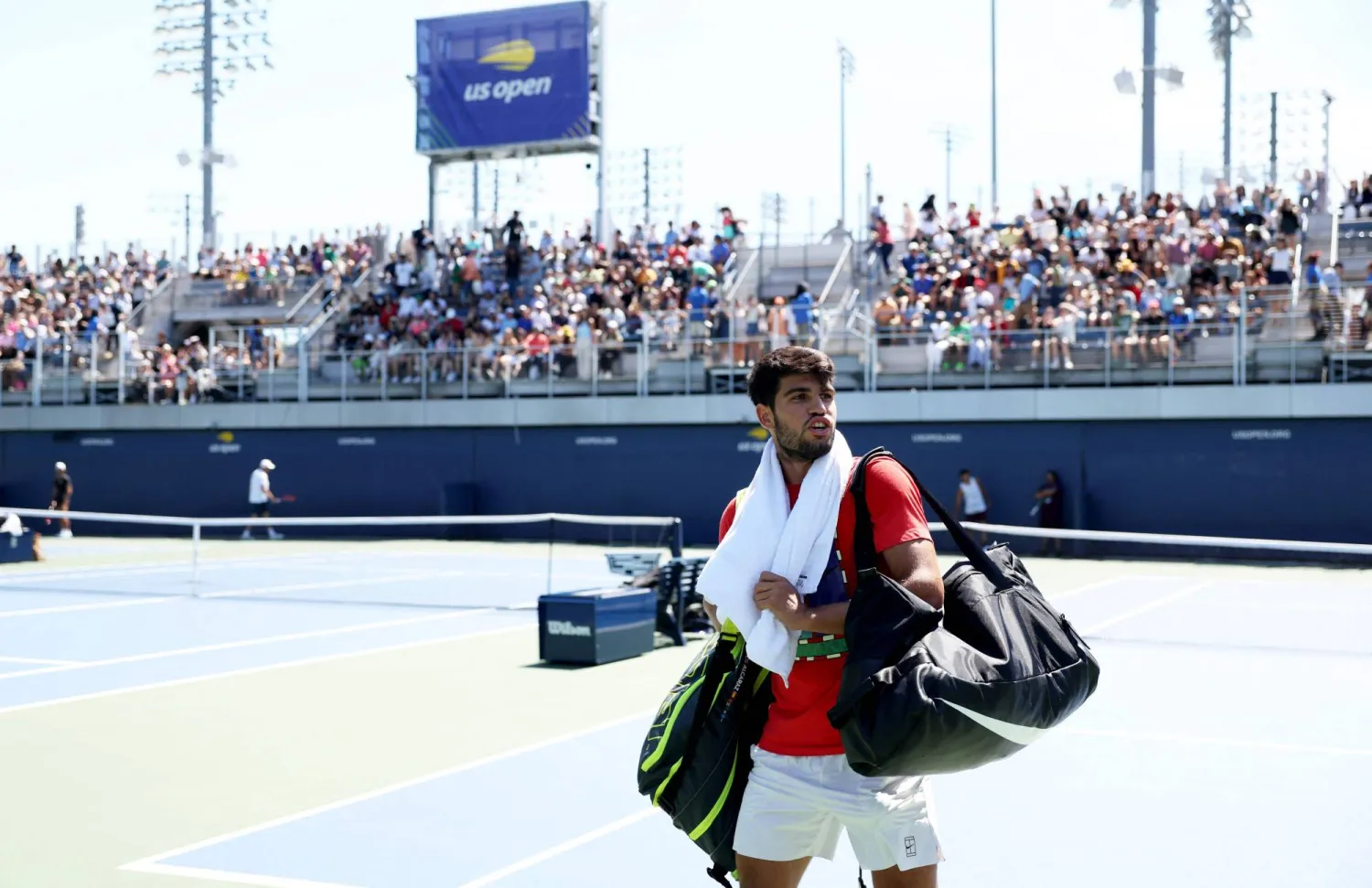 نجم التنس الإسباني كارلوس ألكاراس (أ.ف.ب)