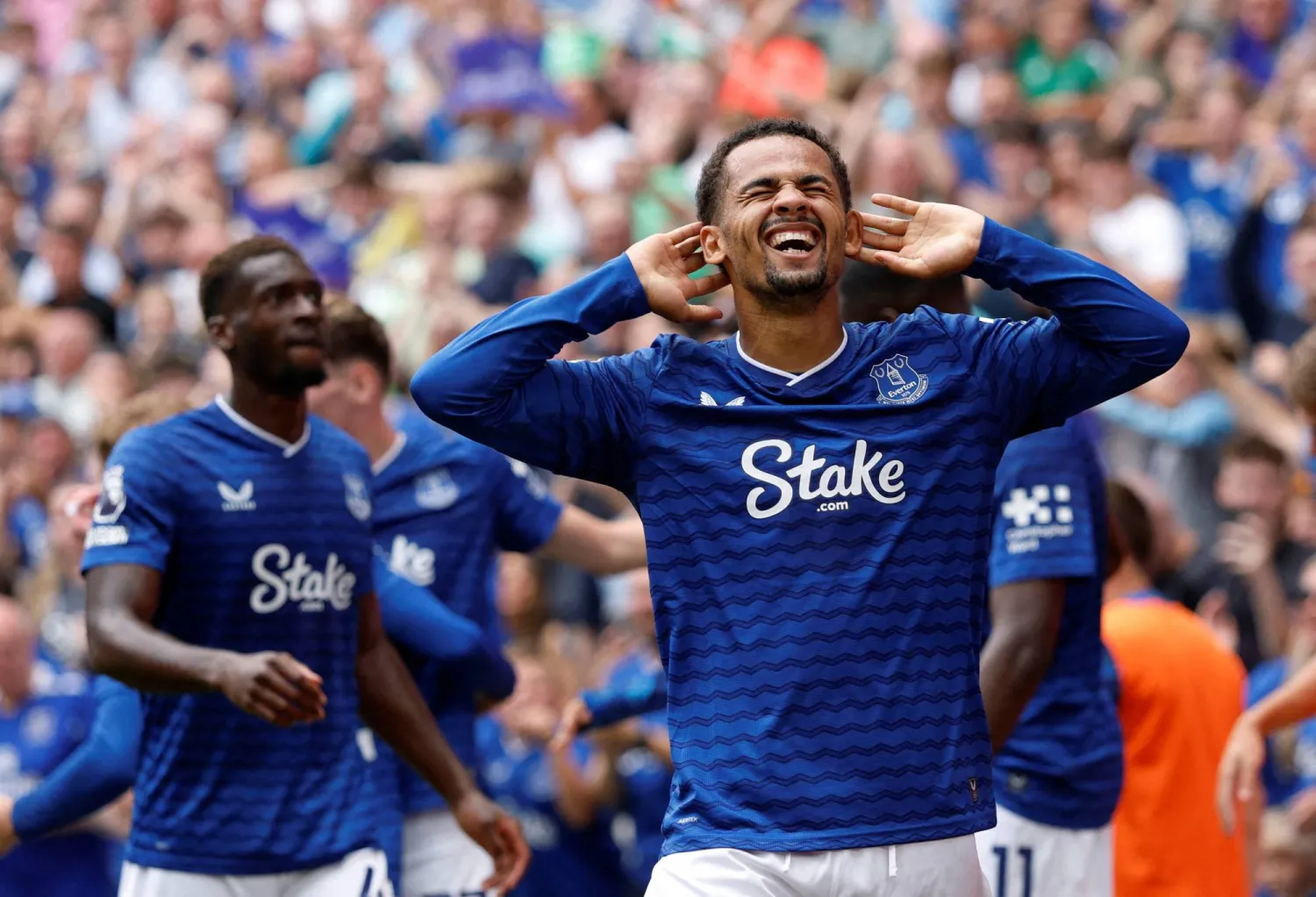 Soccer Football - Premier League - Everton v Brighton & Hove Albion - Hill Dickinson Stadium, Liverpool, Britain - August 24, 2025 Everton's Iliman Ndiaye celebrates scoring their first goal Action Images via Reuters/Jason Cairnduff 