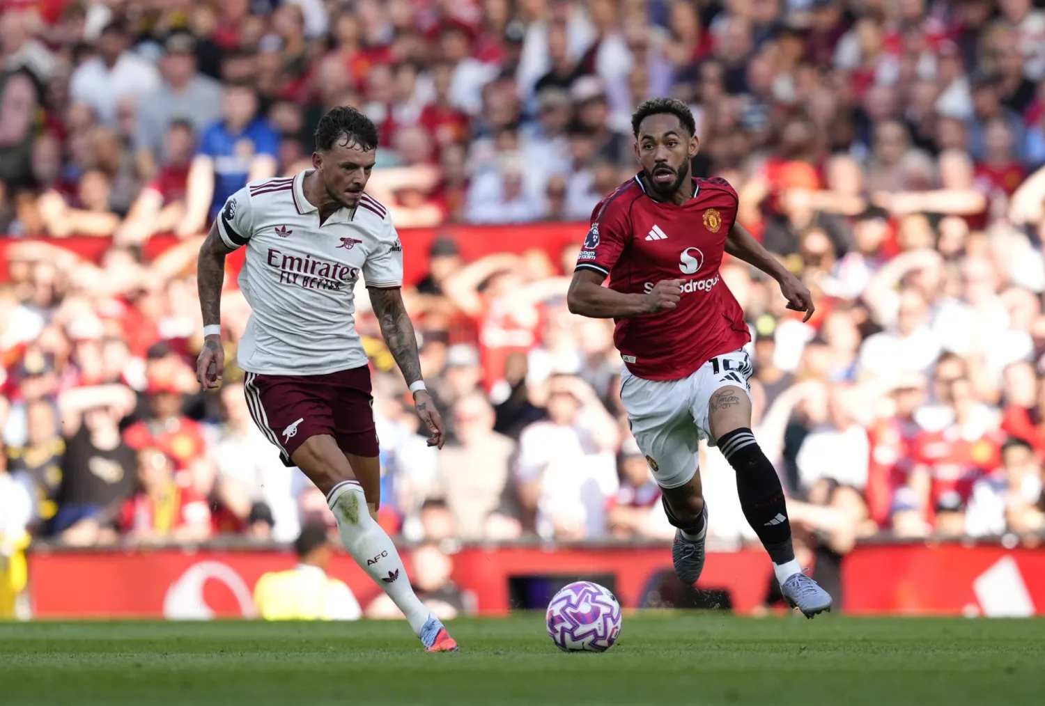 فولهام تعادل مع مان يونايتد 1 - 1 (د.ب.أ) 