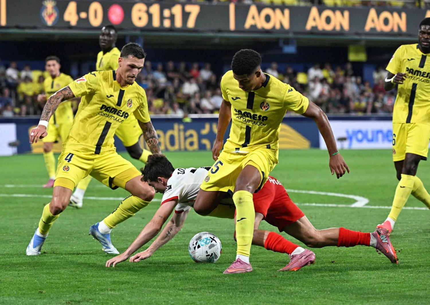 فياريال هزم جيرونا بالخمسة (أ.ف.ب) 