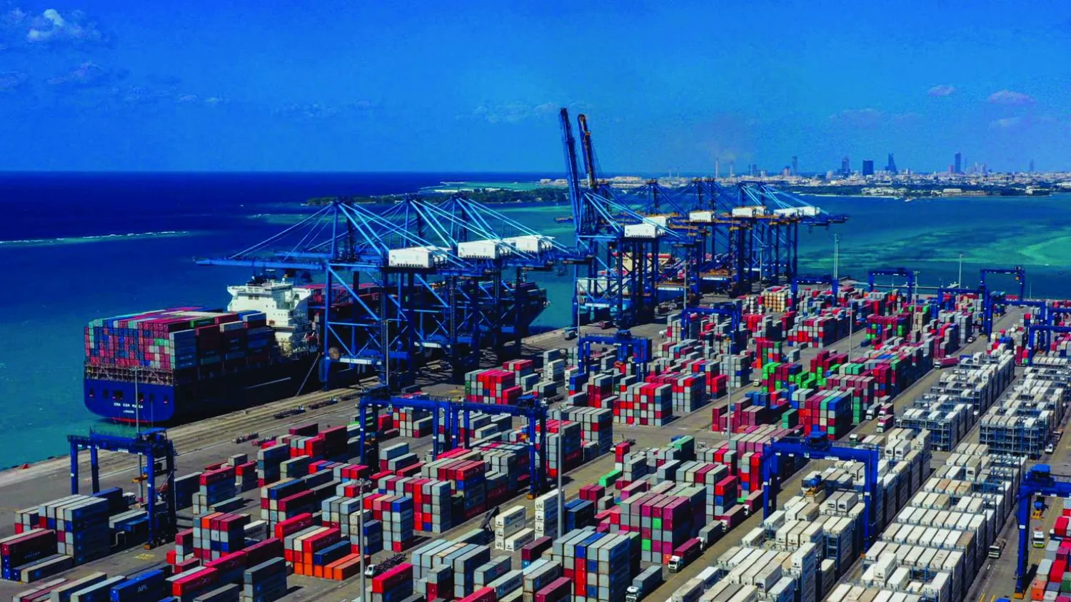 ميناء جدة الإسلامي في السعودية (الهيئة العامة للموانئ)