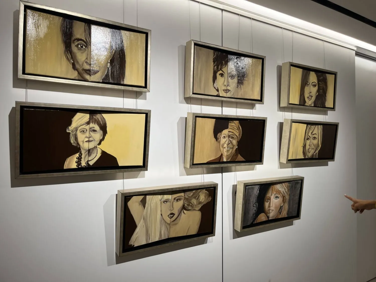 مجموعة لوحات مزدوجة الوجوه تحمّلها غصيني رسالة لتمكين المرأة (الشرق الأوسط)