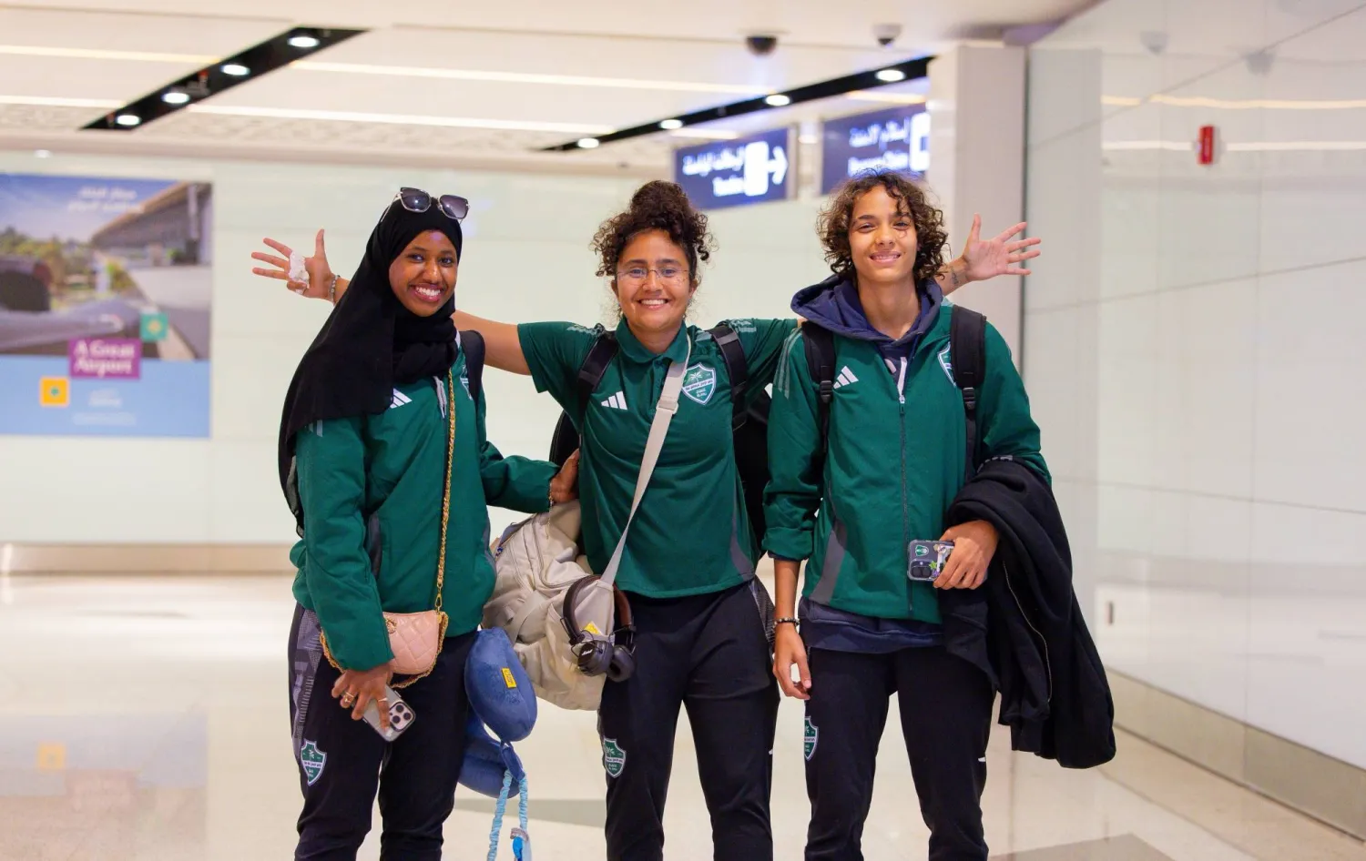 جانب من وصول بعثة الفريق إلى جدة (النادي الأهلي)