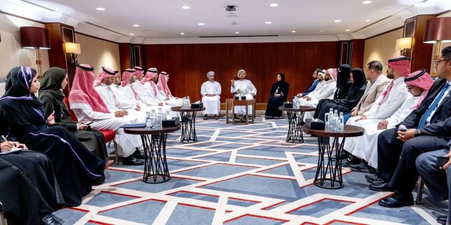 ركزت اللقاءات بين الصناعيين العمانيين والمستثمرين السعوديين على استكشاف الفرص الاستثمارية المجدية وتعزيز التجارة البينية (العمانية)