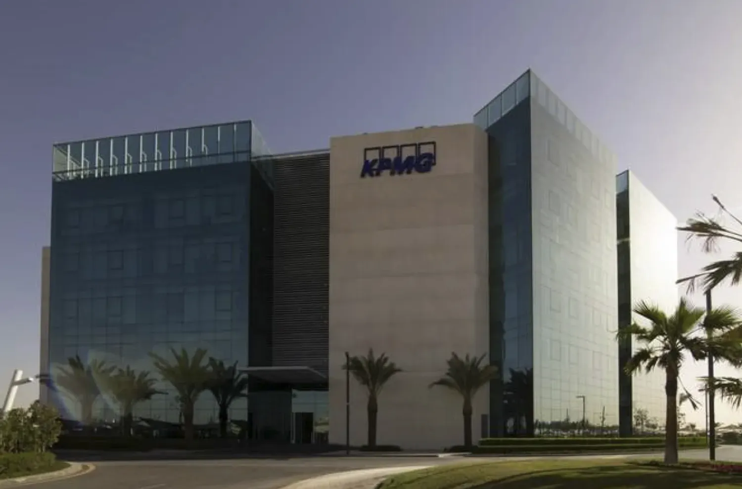 «كي بي إم جي»: السعودية تُسرّع وتيرة التحول نحو حكومة رقمية موحدة