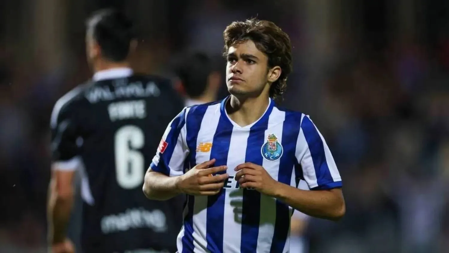 رودريغو مورا (رويترز)