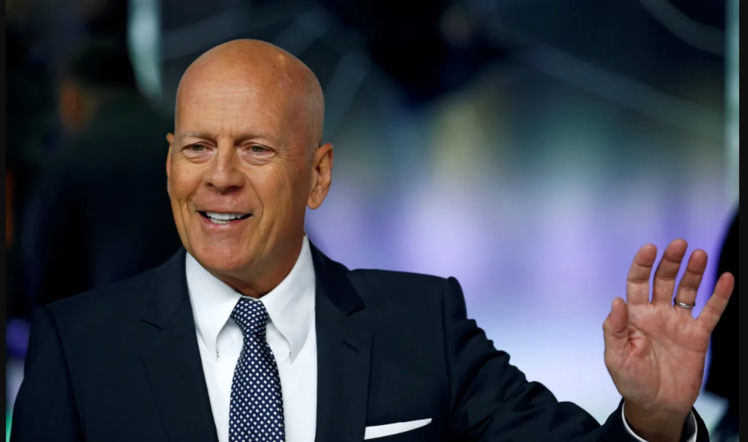 النجم الأميركي بروس ويليس (رويترز)