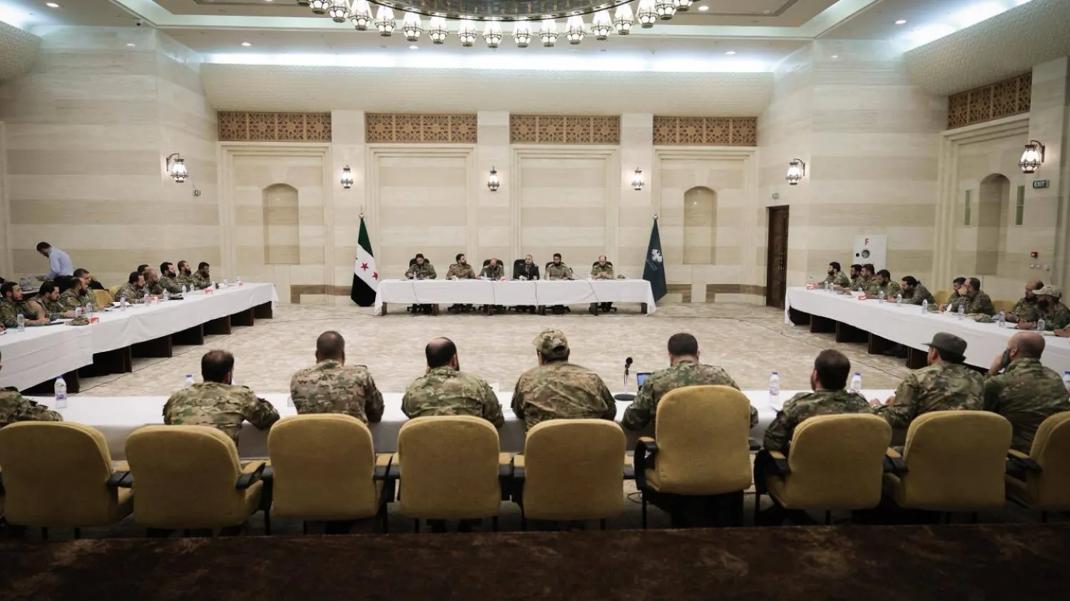 اجتماع وزير الدفاع السوري مع القادة العسكريين الأربعاء (وزارة الدفاع)
