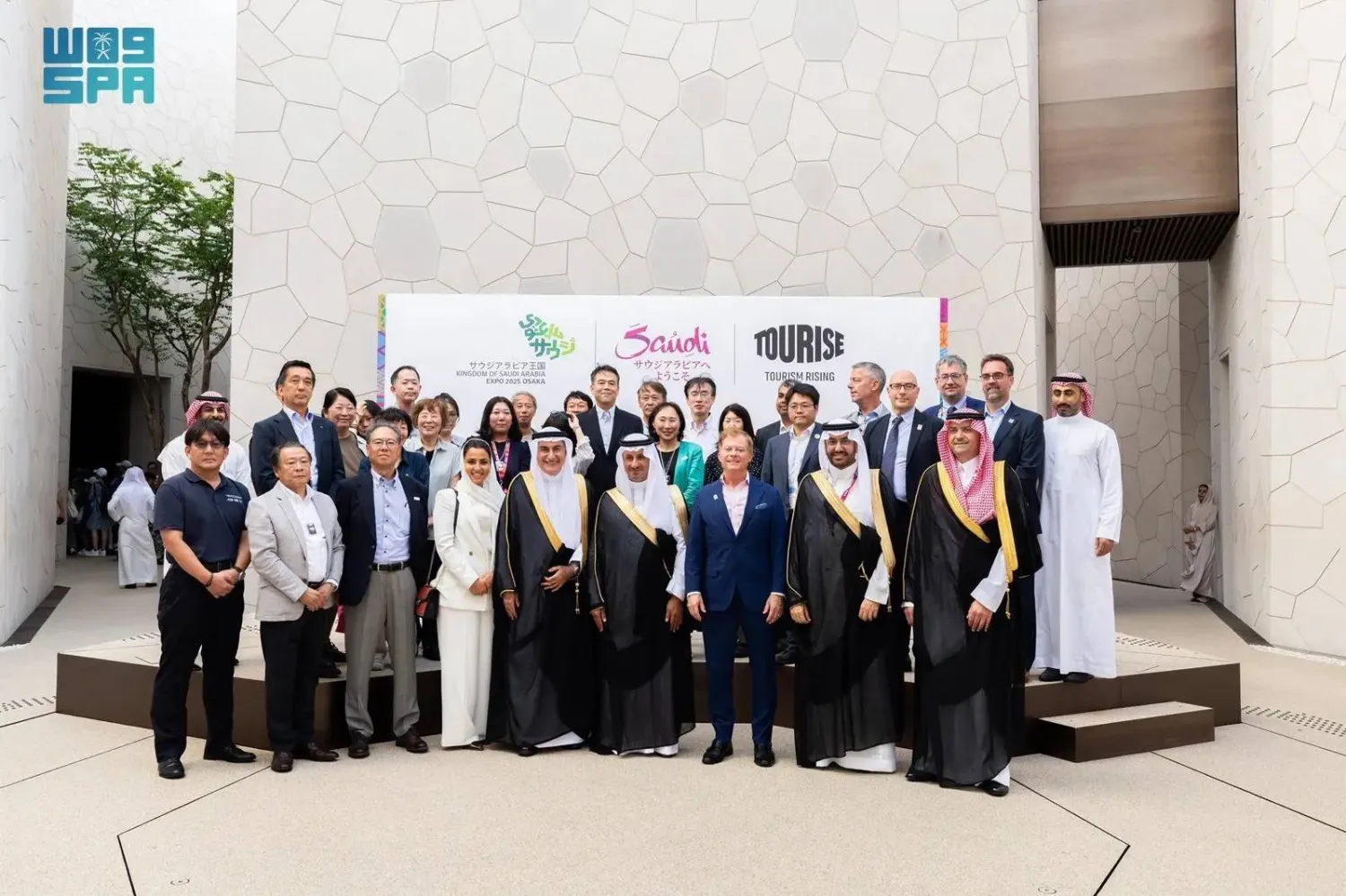Saudi Minister of Tourism Ahmed Al-Khateeb and other officials at the Osaka 2025 Expo. (SPA)